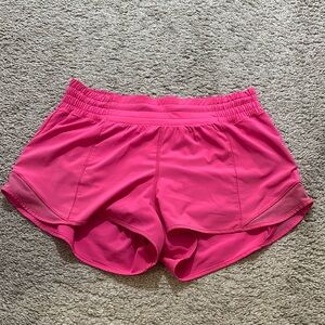 Sonic Pink Hotty Hot High-Rise Lined Short 2.5 inches, size 6